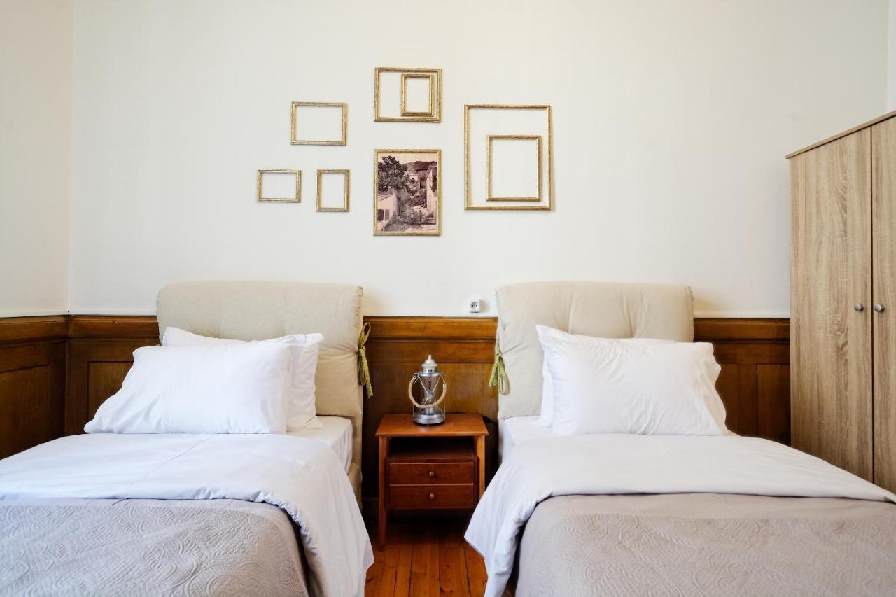 The Athens History Apartment Exterior photo